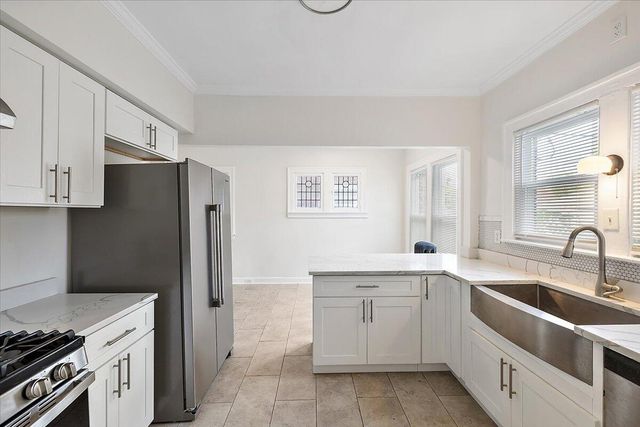 2066 Atkinson Street, Detroit, MI 48206