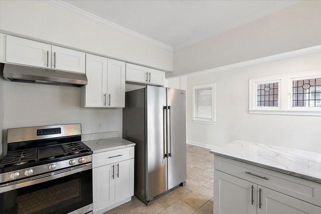 2066 Atkinson Street, Detroit, MI 48206