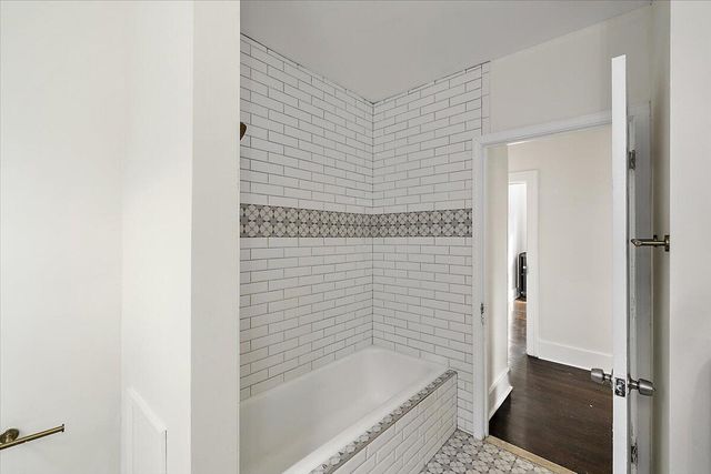 2066 Atkinson Street, Detroit, MI 48206