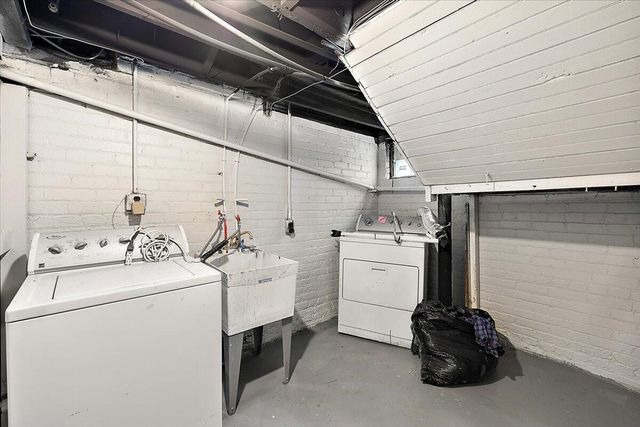 2066 Atkinson Street, Detroit, MI 48206