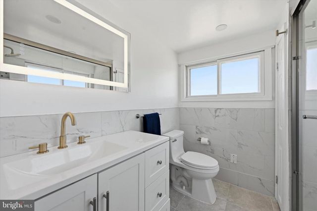 524 BETHEL AVE, Aston, PA 19014