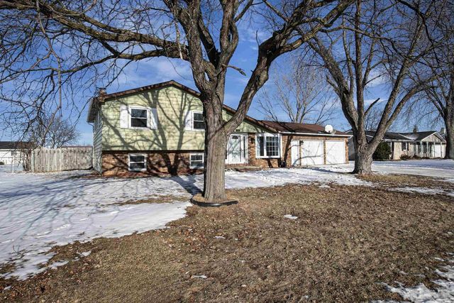 2091 BLUEBILL STREET, Green Bay, WI 54311