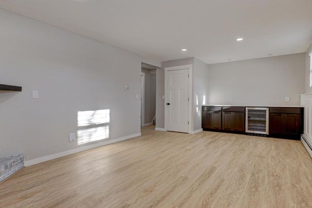 2091 BLUEBILL STREET, Green Bay, WI 54311