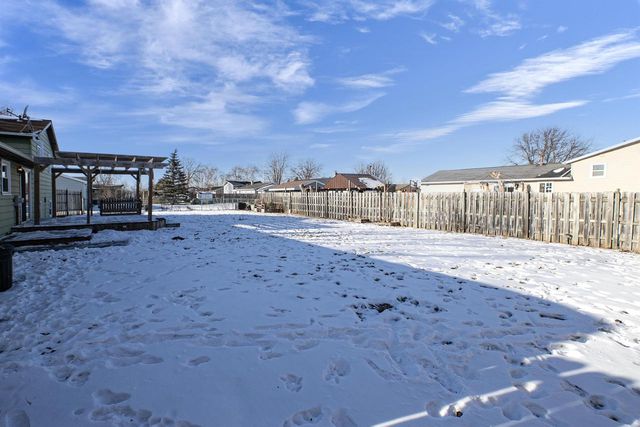 2091 BLUEBILL STREET, Green Bay, WI 54311