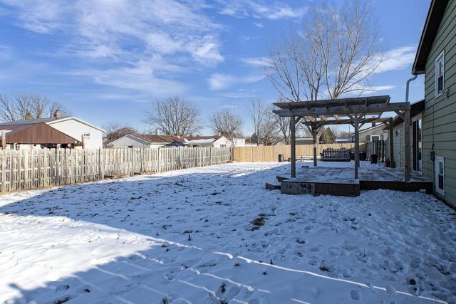 2091 BLUEBILL STREET, Green Bay, WI 54311