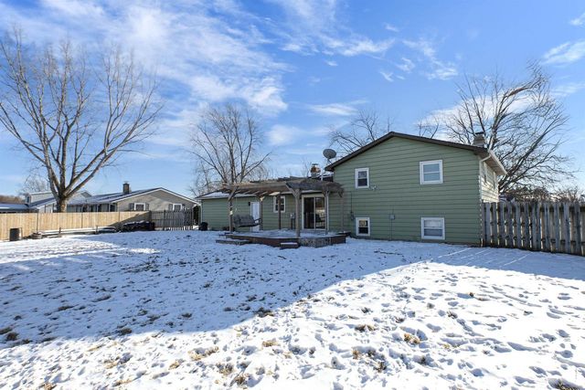 2091 BLUEBILL STREET, Green Bay, WI 54311