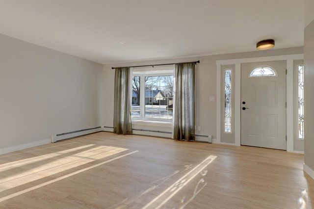 2091 BLUEBILL STREET, Green Bay, WI 54311