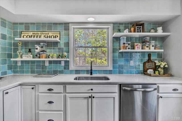 6892 Tolers Ferry Road, Huddleston, VA 24104