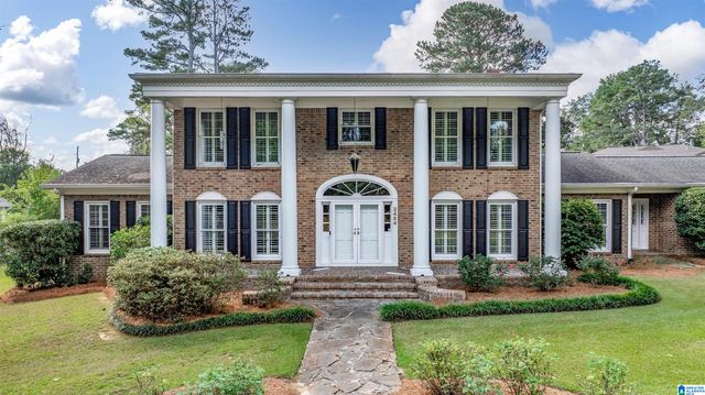 2464 SAVOY STREET, Hoover, AL 35226
