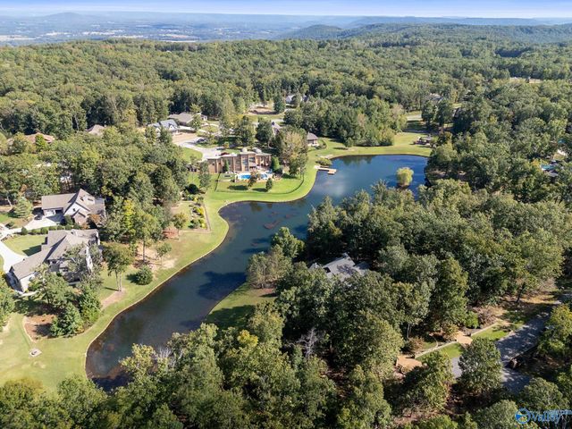 13205 South Village Square Road SE, Huntsville, AL 35803