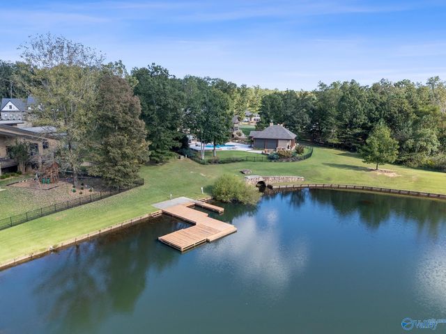 13205 South Village Square Road SE, Huntsville, AL 35803