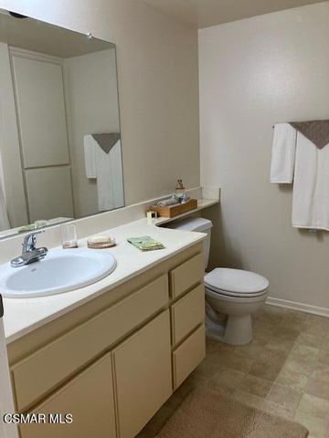 254 Sequoia Court 37, Thousand Oaks, CA 91360