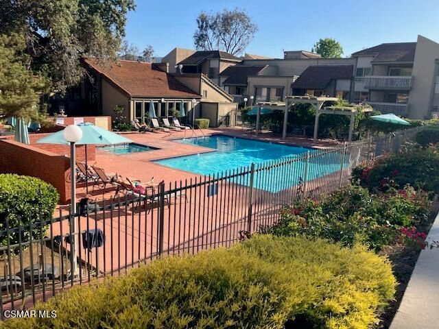 254 Sequoia Court 37, Thousand Oaks, CA 91360