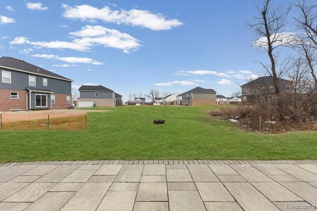 14097 Burlwood Lane, Belleville, MI 48111