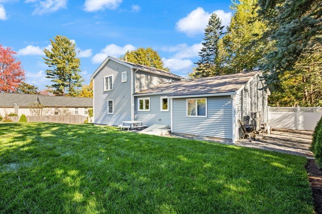 55 Jennifer St, Littleton, MA 01460