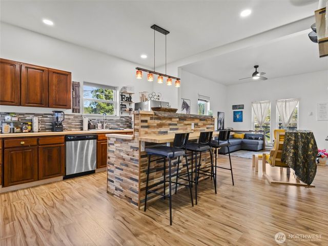 203 E 6th St, Bucoda, WA 98530