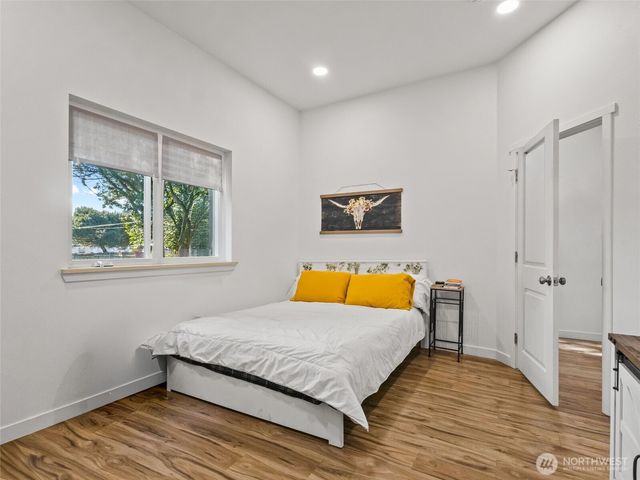 203 E 6th St, Bucoda, WA 98530