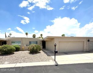 995 N Caribe Avenue, Tucson, AZ 85710