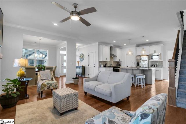 2 Winding Rock Road, Simpsonville, SC 29680