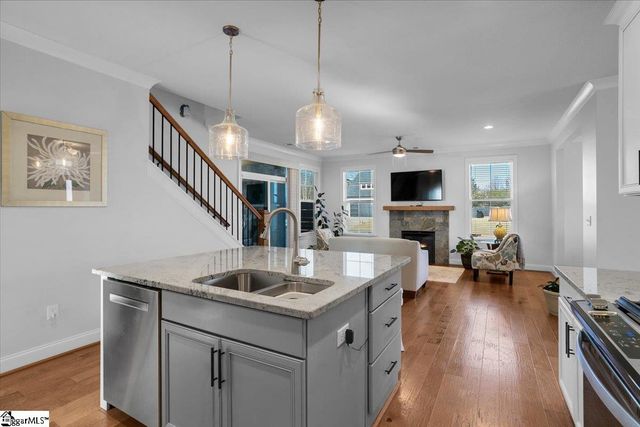 2 Winding Rock Road, Simpsonville, SC 29680