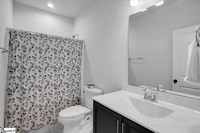 2 Winding Rock Road, Simpsonville, SC 29680