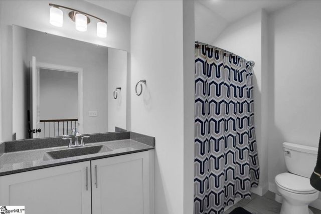 2 Winding Rock Road, Simpsonville, SC 29680