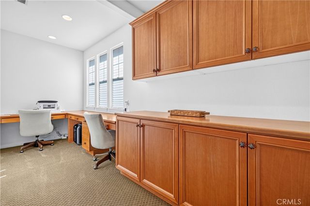 27034 Island, Valencia, CA 91355