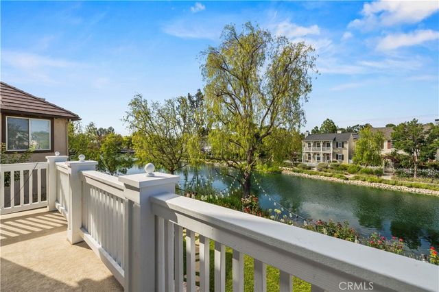 27034 Island, Valencia, CA 91355