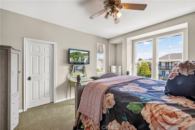 27034 Island, Valencia, CA 91355