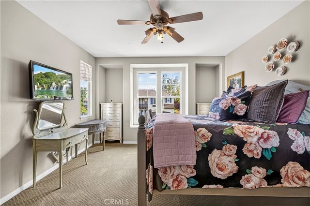 27034 Island, Valencia, CA 91355