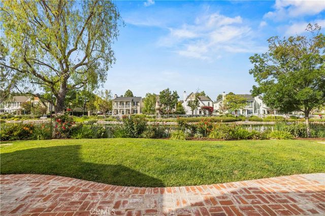 27034 Island, Valencia, CA 91355