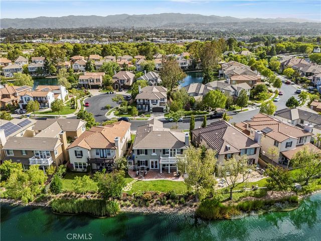27034 Island, Valencia, CA 91355