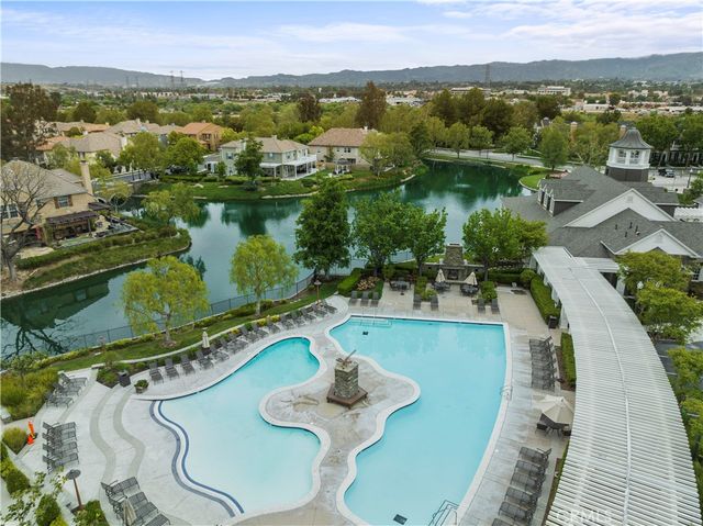 27034 Island, Valencia, CA 91355