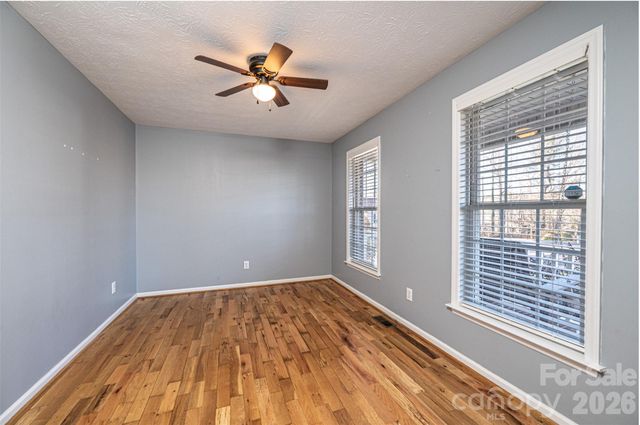 307 Carrituck Court, Lenoir, NC 28645