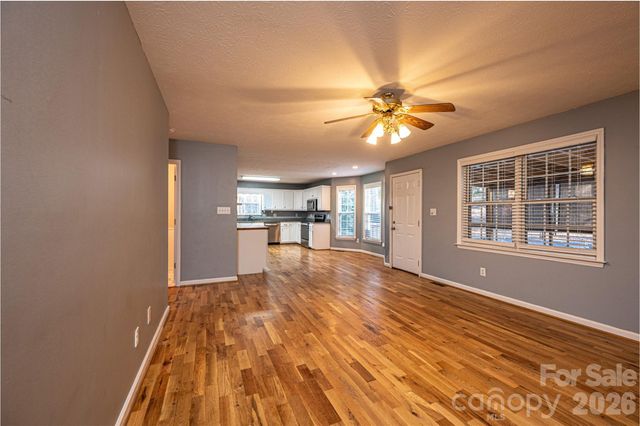 307 Carrituck Court, Lenoir, NC 28645