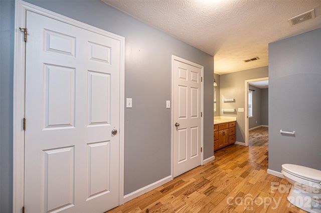 307 Carrituck Court, Lenoir, NC 28645