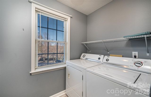 307 Carrituck Court, Lenoir, NC 28645