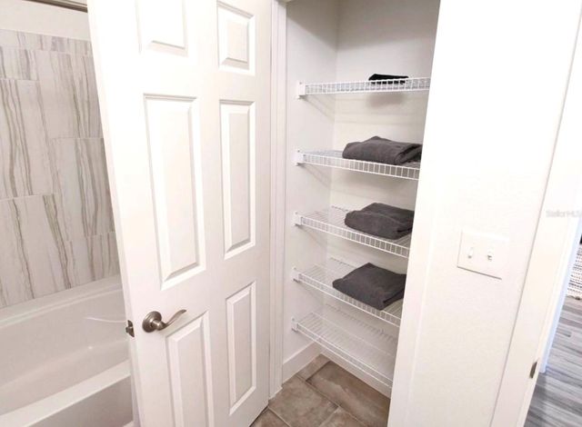 1659 2ND STREET, Sarasota, FL 34236