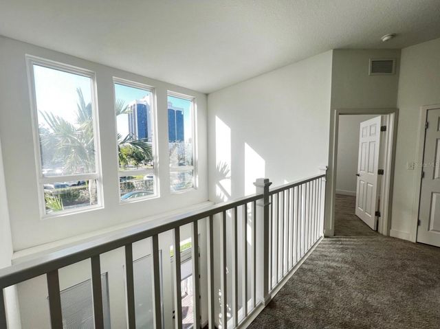 1659 2ND STREET, Sarasota, FL 34236