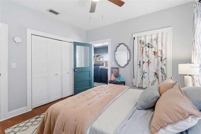 122 N MILLS AVENUE, Orlando, FL 32801
