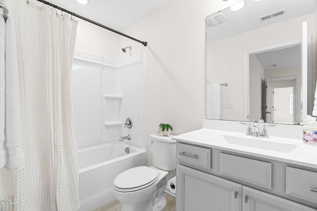 120 Sweet Vine Way, Holly Springs, NC 27540