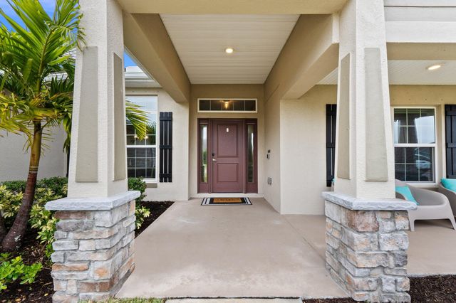 8324 Amalfi Circle, Fort Pierce, FL 34951
