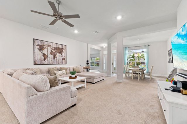 8324 Amalfi Circle, Fort Pierce, FL 34951