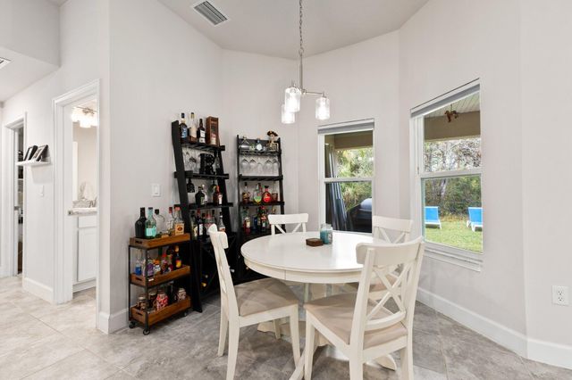 8324 Amalfi Circle, Fort Pierce, FL 34951