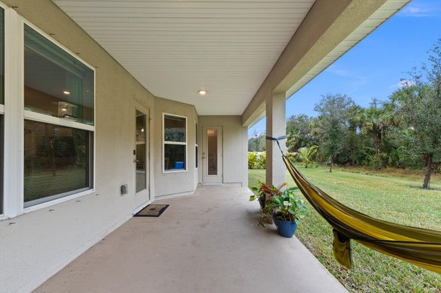 8324 Amalfi Circle, Fort Pierce, FL 34951