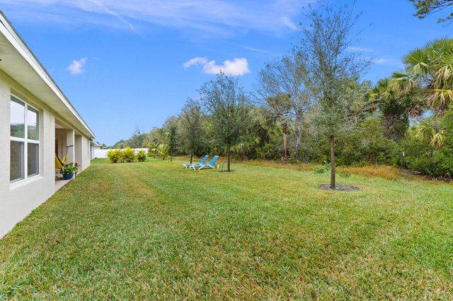 8324 Amalfi Circle, Fort Pierce, FL 34951