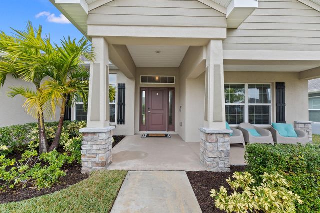 8324 Amalfi Circle, Fort Pierce, FL 34951