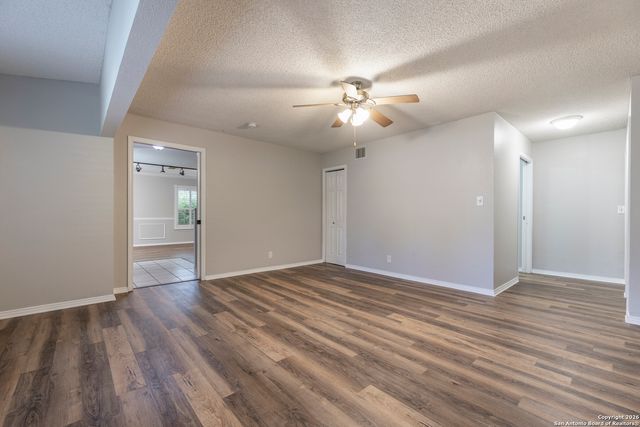 18510 Paloma Wood, San Antonio, TX 78259