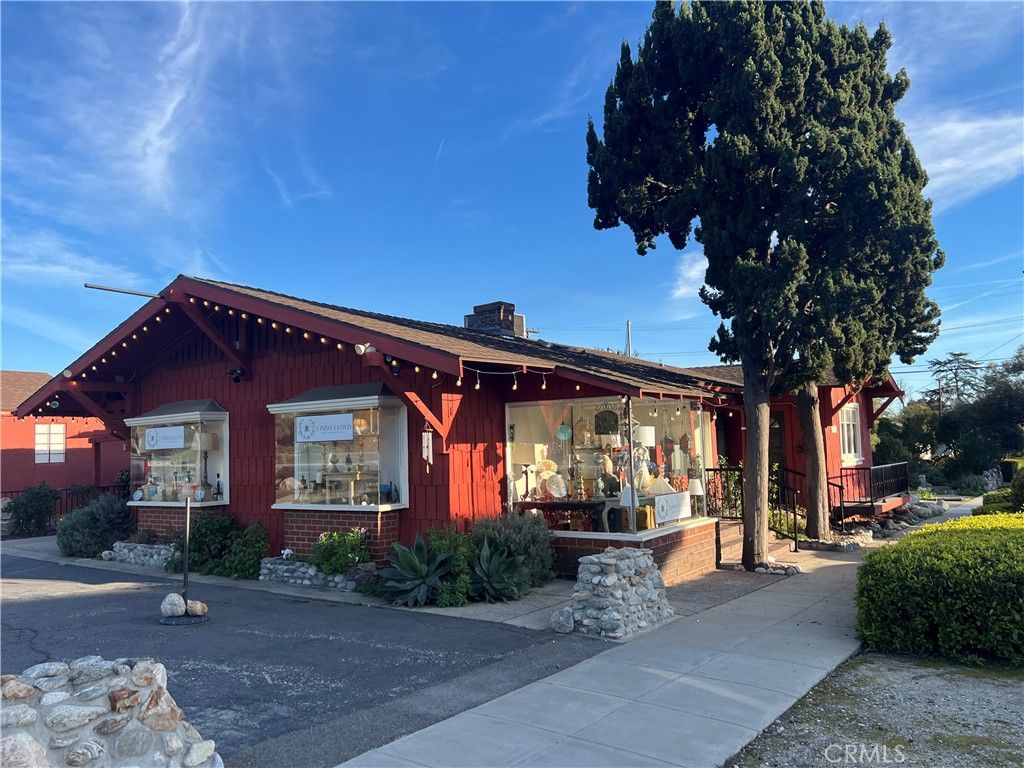 240 W Foothill, Claremont, CA 91711 — photo 4