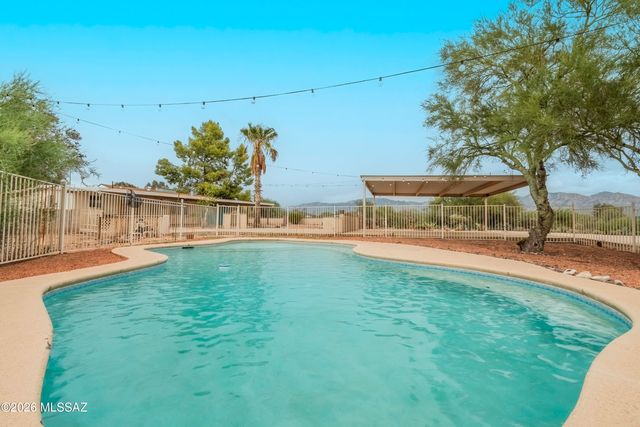 2350 W Sunkist Road, Tucson, AZ 85755